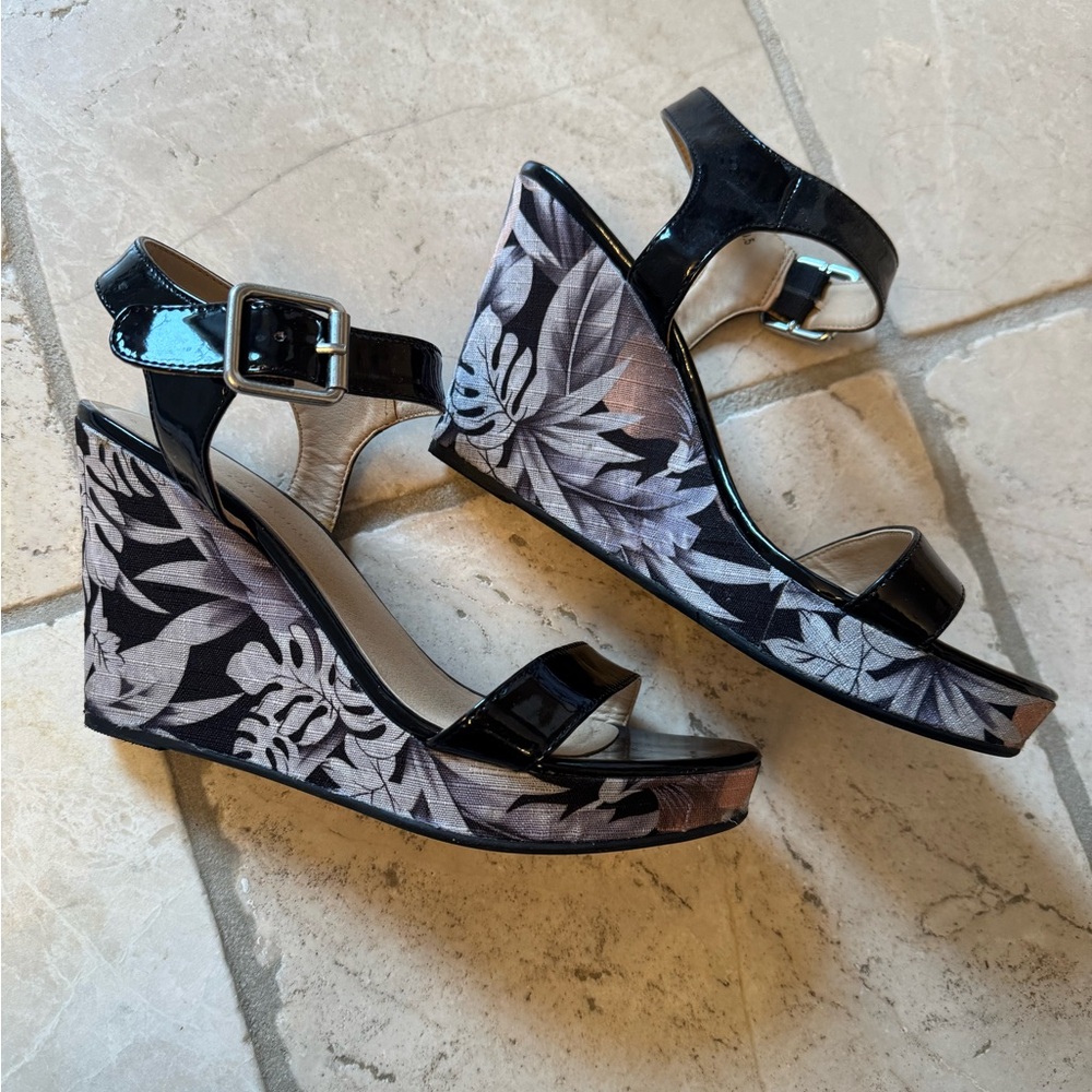 Black Floral Wedge Sandals